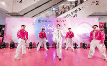 Sự kiện Cocolux x Club Clio thu hút người trẻ đến tham gia trải nghiệm