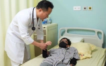 Mới 8 tuổi, 14 tuổi bị đột quỵ: Bác sĩ cảnh báo phụ huynh đừng nhầm lẫn với cảm cúm