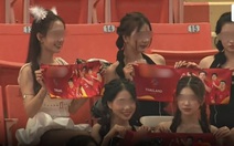 Thái Lan cảnh báo 'gái xinh lừa đảo' trên khán đài SEA Games 33