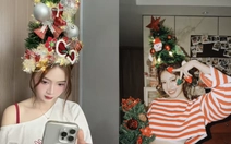 Đu trend buộc tóc cây thông Noel trước thềm Giáng sinh