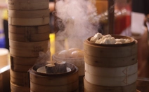 Lễ hội ẩm thực Chợ Lớn: Khách vẫn vui dù phải xếp hàng