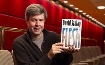 Những cuốn sách nào hay nhất năm 2025 theo The Guardian?