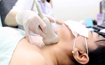 Phát hiện nhân tuyến giáp, có cần đốt sóng cao tần để ngừa ung thư?