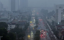Lại cảnh báo đỏ ô nhiễm không khí tại Hà Nội
