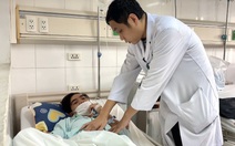 Bị bạn nghịch dại dùng máy xịt hơi vào hậu môn, nam thanh niên 18 tuổi vỡ đại tràng