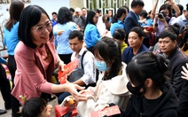 Doanh nghiệp ở Đồng Nai dành cả chục tỉ đồng lì xì cho công nhân quay lại làm việc