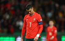 Dân mạng châm biếm Ronaldo vì quả phạt đền 'tệ nhất lịch sử'