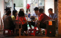 Ồn ào đinh tai nhức óc, báo khu phố không trả lời, báo phường thì hứa kiểm tra