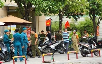 Điều tra vụ bé trai tử vong trước sảnh chung cư ở quận Tân Phú
