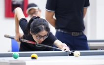 Nữ cơ thủ xinh đẹp vô địch kịch tính Giải billiards pool sinh viên TP.HCM