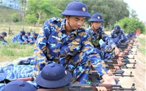 Lính biển vượt nắng gió thao trường