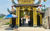 Trích xuất camera truy tìm người bỏ rơi bé sơ sinh ở cổng chùa khiến bé tử vong