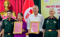 Trao kết quả giám định ADN cho thân nhân gia đình liệt sĩ