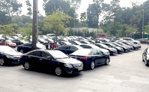 Đấu giá xe công: Toyota Camry từ 87 triệu, Ford Transit chỉ từ 20 triệu đồng