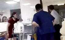 Điều dưỡng bị đạp vào bụng khi đang cấp cứu: Xử lý nghiêm để răn đe