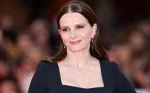 Juliette Binoche là chủ tịch, dàn giám khảo Cannes có đạo diễn Cô hầu gái Hong Sang Soo