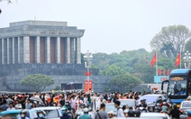 Hà Nội dành tặng 50.000 suất quà, bánh cho du khách đến viếng lăng Bác