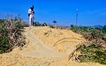 Hiện tượng lạ: Sau tiếng nổ lớn, bùn dưới lòng đất liên tục phun trào
