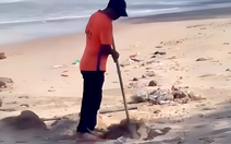 Phạt người chôn rác ở bãi biển Mũi Né 3,5 triệu đồng