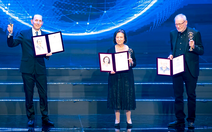 Chủ nhân giải thưởng VinFuture được vinh danh