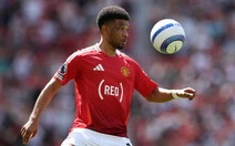 Man Utd chỉ ăn mừng với thịt nướng nếu vô địch Europa League
