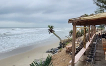 Vì sao một buổi chiều có đến 13 người tắm biển ở Quảng Ngãi bị đuối nước?