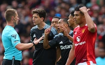 Aston Villa 'chê' trọng tài non nớt sau khi thua Man United, mất vé Champions League