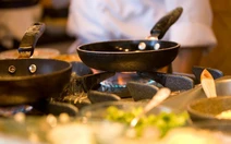 Đứng nấu bếp nhiều có thể làm tăng nguy cơ sa sút trí tuệ?