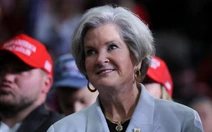 Chánh Văn phòng Nhà Trắng bị hack điện thoại, dùng để lừa đảo