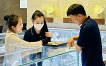 Thiếu nguồn cung lúc giá vàng tăng dựng đứng, đại gia PNJ báo lãi sụt giảm