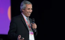 'Cha đẻ' của camera siêu nhỏ và siêu thẻ nhớ: Lớn lên ở sa mạc, giữ 1.600 bằng sáng chế