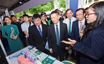 BIDV: Thanh toán không dùng tiền mặt 'cứu nguy' cho môi trường
