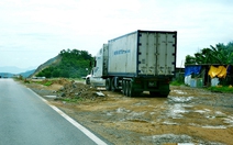 Nhức nhối xe ra vào trạm dừng nghỉ ‘hết hạn’ ở cao tốc Vĩnh Hảo - Phan Thiết