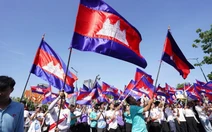 Người dân Campuchia tuần hành ủng hộ chính phủ bảo vệ chủ quyền đất nước