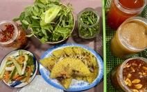 Chiều mưa dạo chợ Lạc Quang ăn đồ Phan Rang: Bánh canh, căn, xèo, chả cá gợi vị quê nhà