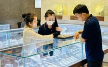 Cổ phiếu PNJ 'rơi' sâu sau kết luận thanh tra vàng của Ngân hàng Nhà nước