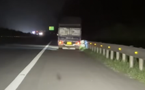Buồn ngủ khi lái xe trên cao tốc, có được dừng xe không?