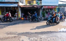 Hơn 1.300 tỉ đồng nâng cấp con đường đầy ổ gà, mưa là ngập ở quận 12