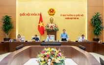 Đề xuất ký hợp đồng với doanh nhân tiêu biểu, chuyên gia làm nhiệm vụ công chức lãnh đạo