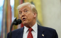 Ông Trump ký lệnh cấm nhập cảnh với công dân 12 nước