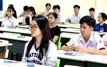 Giám thị mắc lỗi, hội đồng thi đánh giá năng lực xin lỗi thí sinh, không cộng điểm