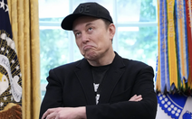 Tình cũ của Elon Musk nhắn Tổng thống Trump 'chạy ngay đi'