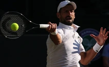 Djokovic tuyên bố không giải nghệ sau trận thua sốc Sinner ở Wimbledon