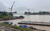 Cầu phao và phà quân sự qua khu vực cầu Phong Châu vẫn chưa thể hoạt động