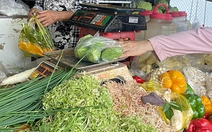 Hàng trăm kg hoa chuối ngâm với hàn the, cơ thể nhiễm độc hồi nào không biết