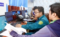‘1 kèm 1’ ở trung tâm hành chính công xã Long Hải, TP.HCM