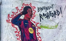 Rashford được chào đón bằng bức tranh tường rực rỡ tại Barcelona