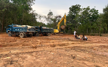 Bắt quả tang 3 người khai thác đất, đá trái phép đem bán cho công trình ở Phú Quốc