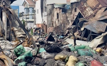 Cháy 400 mét vuông bãi phế liệu ở xã Bà Điểm