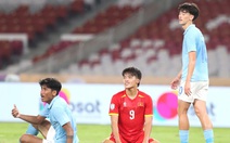Tung hết các chân sút, hàng công U23 Việt Nam không ngừng gây lo lắng